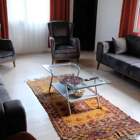 Holiday home Ecenaz