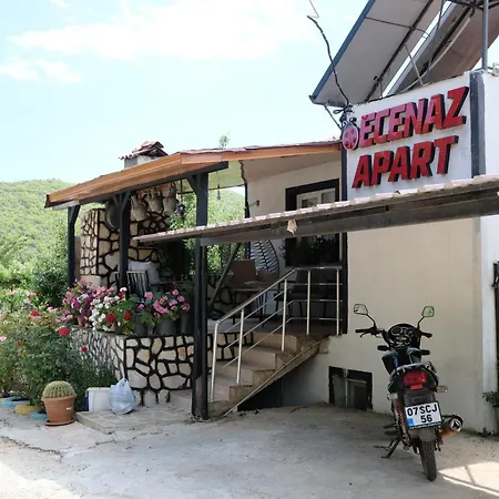 Ecenaz *